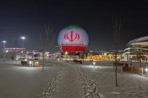 پرچم ایران بر فراز ساختمان نورعالم و اکسپو قزاقستان + عکس