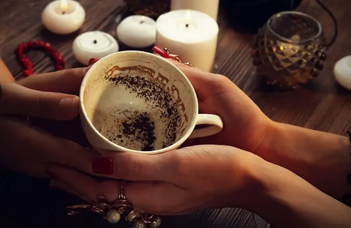 فال قهوه 15 فروردین ماه | فال قهوه امروزتان چه راز شگفت انگیزی را برایتان آشکار میکند؟