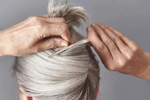 میخوای موهای سفیدتو از ریشه و با کمترین هزینه مشکی کنی؟ | بهترین روش جلوگیری از سفیدی مو در خانه