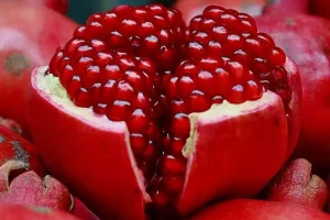 دکتر خودت باش و کم خونیتو بدون دارو درمان کن | درمان کم خونی فقط و فقط با این میوه های خوشمزه