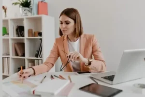 تست شخصیت شناسی | بگو متولد چه ماهی هستی تا بگم مدیر و رئیسی یا تو سری خوری