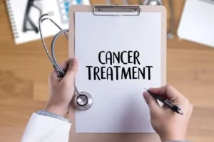 اگر موقع غذا خوردن این حالت را داشتید متاسفانه به سرطان مبتلا اید