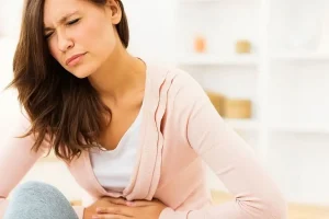 معدهدرد دارید ؟ بهترین راهکارهای خانگی برای رفع این درد