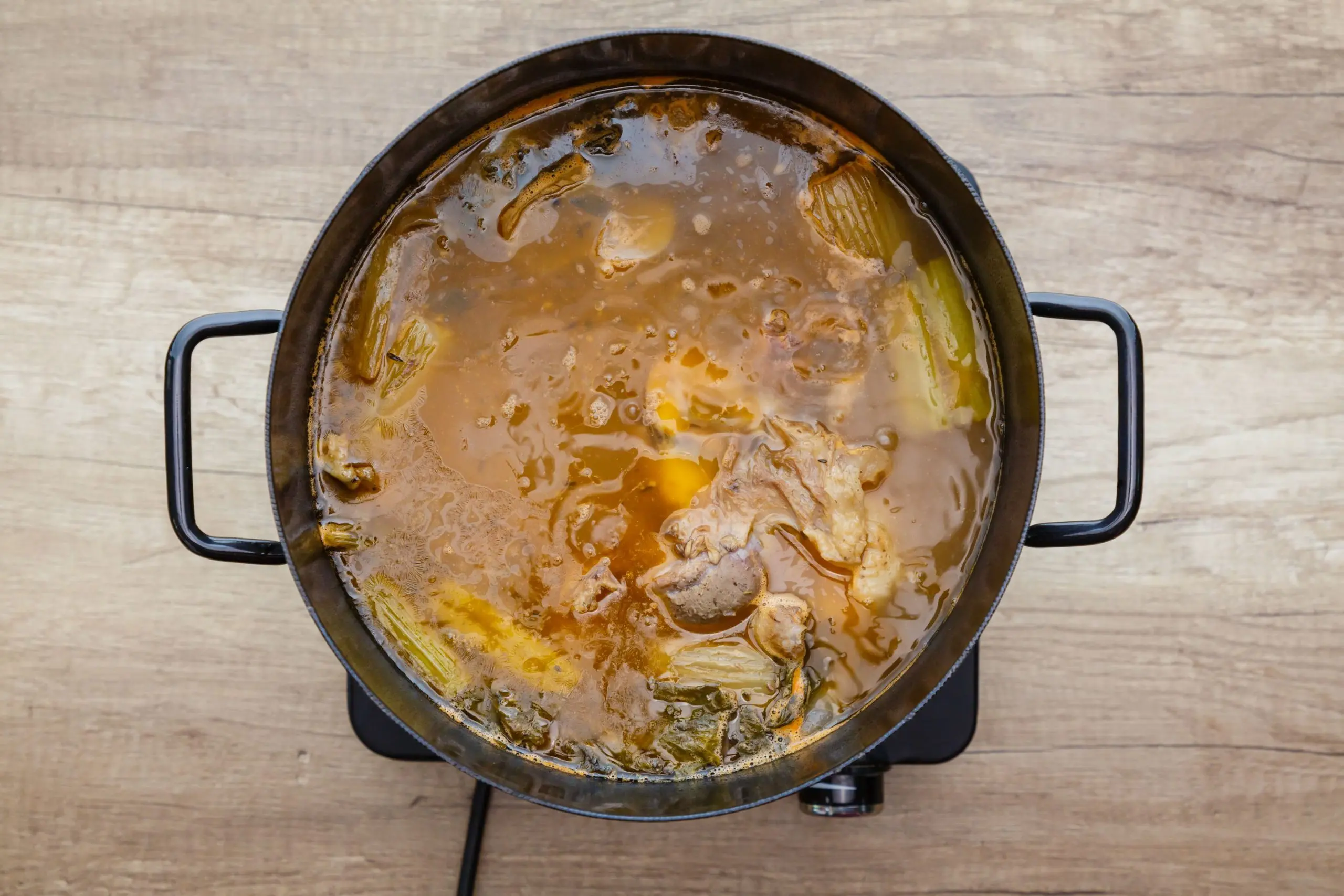 how-to-make-rich-beef-stock-3057617-step-12-ad95f30582ad4f5b825955e5c05b99aa-scaled