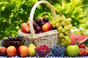 هشدار ! زیاد میوه می خورید؟ منتظر این عوارض باشید