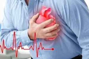 کاهش فشار خون و پیشگیری از بیماری‌های قلبی و عروقی با خوردن این میوه قبل خواب