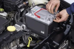 با این روش ها بیشتر از 5 سال باتری ماشینت برات کار میکنه