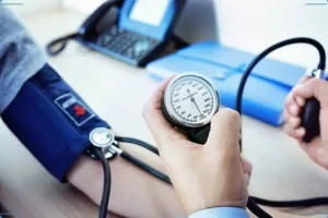 علائم فشار خون بدخیم را بدانید