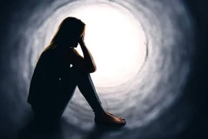 این علائمو داری خیلی ریز داری افسردگی حاد میگیری