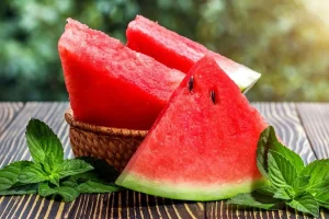 اگر دیابتی نیستید هر روز این میوه را بخورید | مدیریت وزن و افزایش سیری و کاهش اشتها با این میوه