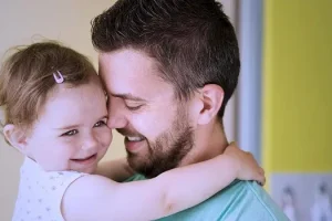 اگر نوزاد شما این علائمو داره شما یک نابغه به دنیا آورده اید