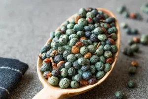 استعمال خارجی این روغن 1000 ساله ایرانی شما را از درد مفاضل و عمل دیسک کمر و تعویض کشک زانو نجات می دهد