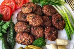 ۷ راز خوشمزگی کتلت که نمیدانید! | فوت و فن کدبانوها لو رفت