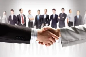 اگر میخوای تو محل کارت آدم باکلاس و متینی جلوه کنی بیا اینجا تا راهشو بهت یاد بدم