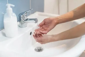 یه عمر حوله دستشویی و جای اشتباه میزاشتیم | بیا اینجا تا یادبگیری جای مناسب حوله کجاست