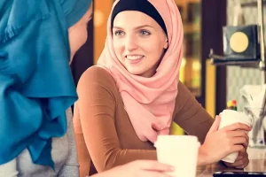روانشناسی رابطه | 8 نشانه ای که نشون میده دوستت بهت اهمیت نمیده و ارزشی برات قائل نیست