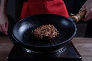 با این ترفند دیگه کتلت و کباب تابه ای به کف قابلمه نمی چسبه | بیا اینجا تا راهشو بگم