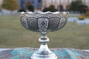 با این روش سو سوته ظروف نقره رو برق بنداز | واسه عید ظرفای نقره تو مثل روز اولش کن