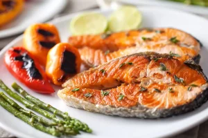 بوی بد ماهی سرخ شده تو خونه پیچیده؟ | بیا اینجا تا بگم چطوری تو یک چشم بهم زدن بوی ماهی در خانه رو از بین ببری