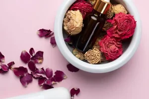 روغن این گل دم دستی تمام عفونت های زنانه، دردهای ماهیانه خانم ها و افسردگی رو تار و مار میکنه | علاوه بر این پوستت رو با این روغن مثل هلو کن