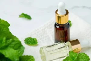 درمان عفونت‌های تنفسی و سینوسی، تسکین درد‌های قاعدگی، درمان سوءهاضمه و نفخ با روغن این گیاه