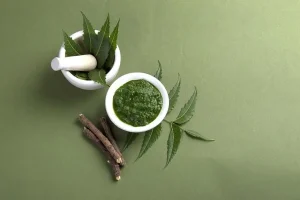 یک گیاه ارزان قیمت و اینهمه خاصیت؟ | از بهبود زخم، درمان شب کوری و تقویت چشم تا تقویت سیستم ایمنی و رفع درد عضلانی