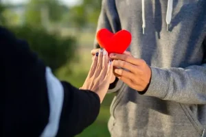 درگیر عشق یکطرفه شدی؟ بیا اینجا راه نجاتت رو بگم
