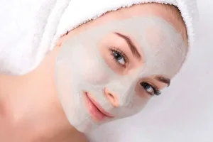 با سفیدآب صورتتو مثل سلبریتی های هالیوود کن | ارزانترین و بی دردسرترین ره برای رسیدن به پوستی شفاف