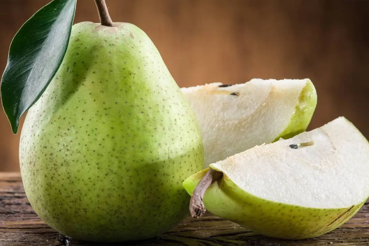 فوت و فن نگهداری گلابی | با این روش همیشه تو خونه گلابی تازه داری تو خونه