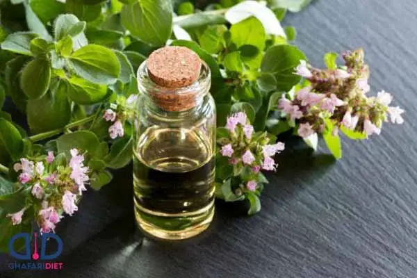 عرق این گیاهان ضد نفخ، چربی سوز، دفع کننده سنگ کلیه، تنظیم کننده چربی و فشار خون است