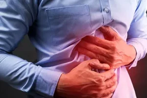 برای جلوگیری از معده درد در ایام روزه داری کافیه این کارهای ساده رو انجام بدی