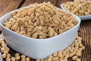 این دانه سرشار از ویتامین های ویتامین‌هاى D و E و K و C است
