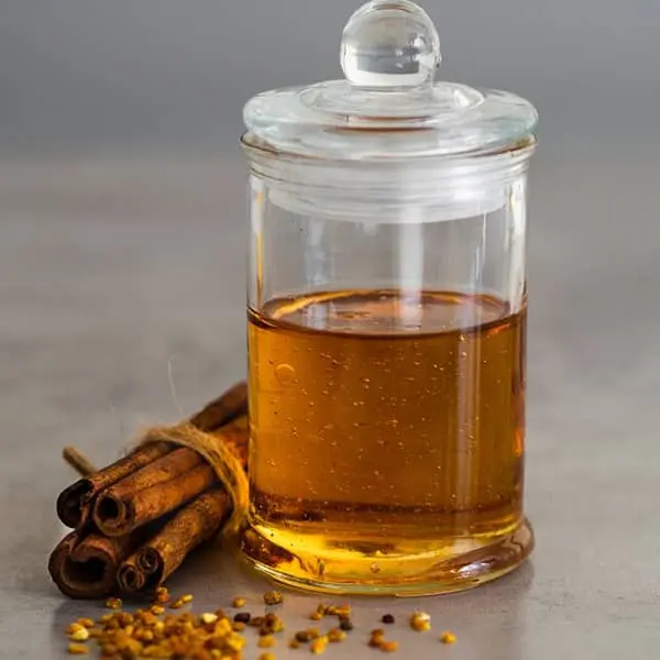 کلید شفای تمام بیماری های بدن روغن این ادویه ارزان قیمت است | کاهش درد قاعدگی تا شفای کامل بدن
