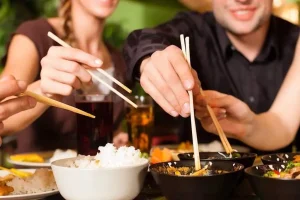 این وقت از روز غذا بخوری هم پیر میشی هم زشت!!!