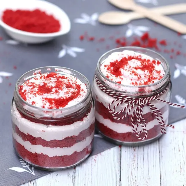 بدون نیاز به فر و همزن کیک شیشه ای ( جار کیک) حرفه ای درست کن