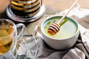 ترکیب عسل با این چای همه فن حریف تا 120 سالگی دندان های شما رو از پوسیدگی، درد و عفونت نجات میدهد