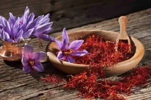این گیاه که تو خونه هر ایرانی پیدا میشه از پوکی استخوان جلوگیری می کند