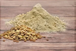 این گیاه حاوی ویتامین های گروه B و املاح معدنی، آهن، فسفر، پتاسیم و کلسیم است