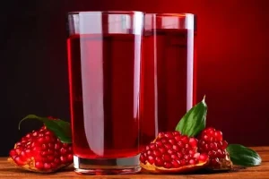 این میوه تصفیه کننده خون ، تقویت کننده کبد، کلیه ، قلب ، معده ،و خون ساز است