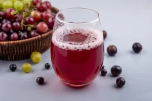 پتاسیم این آب میوه در ناشتا باعث تنظیم عالی فشار خون می شود