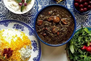 قورمه سبزی رو با این لوبیا بپزی بوش تا 100 تا کوچه میره | یک قورمه سبزی خوشمزه با این لوبیا