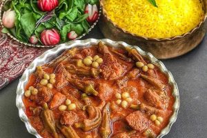 خورشت بامیه و بادمجان رو اینطوری درست کنی همه انگشتاشونم میخورن | آموزش مرحله به مرحله این خورشت