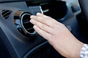 با این ترفندساده بخاری ماشینت مثل بنز کار میکنه | ترفند طلایی برای دو برابر شدن گرم کنندگی خودرو