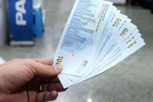 واریز یارانه معیشتی دهه فجر به اقشار کم درآمد | پرداخت یارانه جدید 2 میلیون تومانی مناسبتی دولت به ان خانوارها