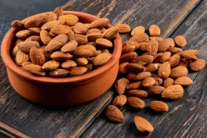 مغز این آجیل قوای جنسی را تقویت و ضعف حافظه را بهبود می بخشد