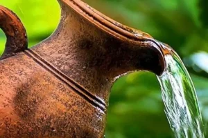 توصیه‌های طب در ایران باستان با اصلاح آب | با این روش نگهداری آب سلامتی خود را دوچندان کنید