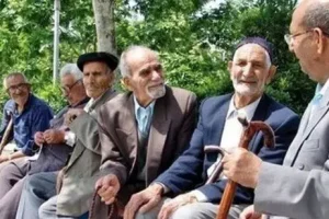 آغاز توزیع سبد کالا جدید به بازنشستگان از این ماه | رونمایی از بسته معیشتی برای بازنشستگان