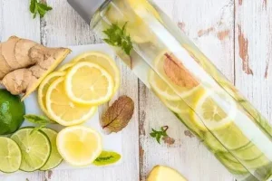 این آب سم‌زدا، راهی مطمئن برای از بین بردن چربی‌های دور شکمتان است