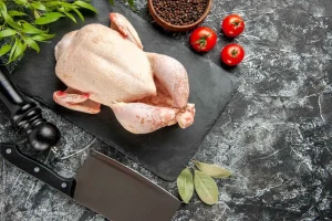 اگر مرغ می خورید این ۳ قسمت سمی را فورا دور بریزید!