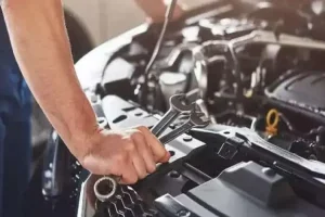 دلایل تقه زدن خودرو و راه‌های برطرف کردن آن